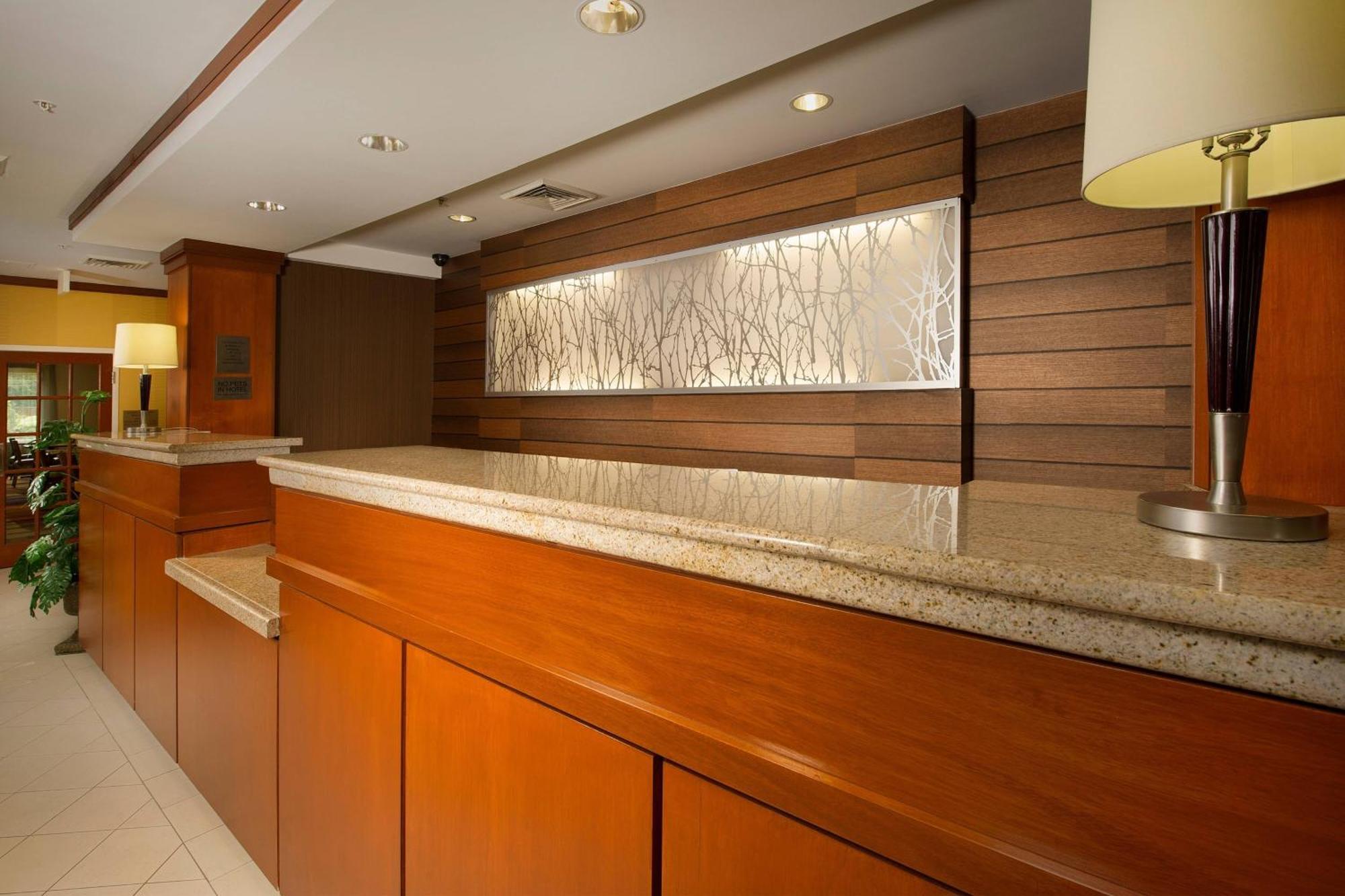 Fairfield Inn & Suites By Marriott Marshall Esterno foto