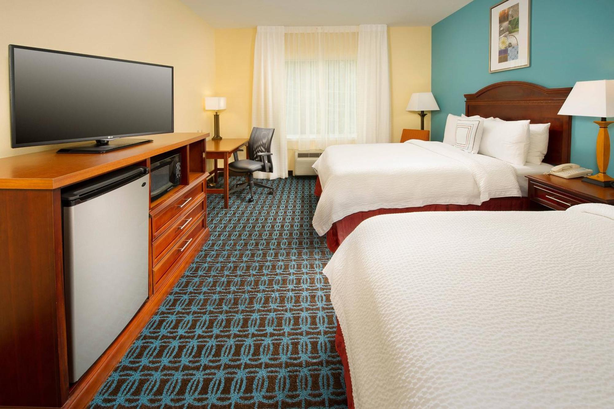 Fairfield Inn & Suites By Marriott Marshall Esterno foto